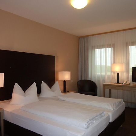 Sindersdorfer Hof Hotel Хилполтщайн Екстериор снимка