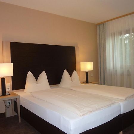 Sindersdorfer Hof Hotel Хилполтщайн Екстериор снимка