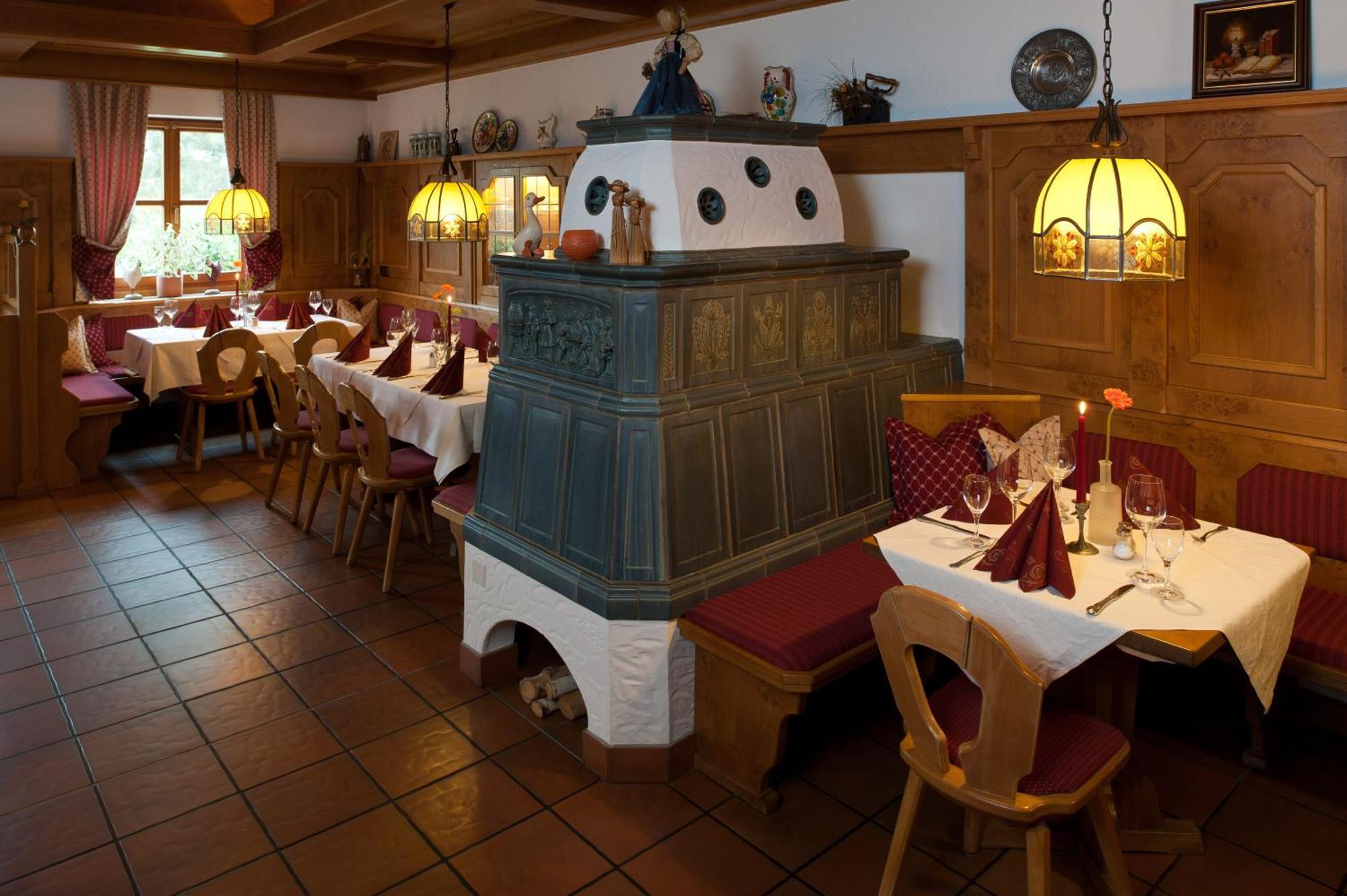 Sindersdorfer Hof Hotel Хилполтщайн Екстериор снимка