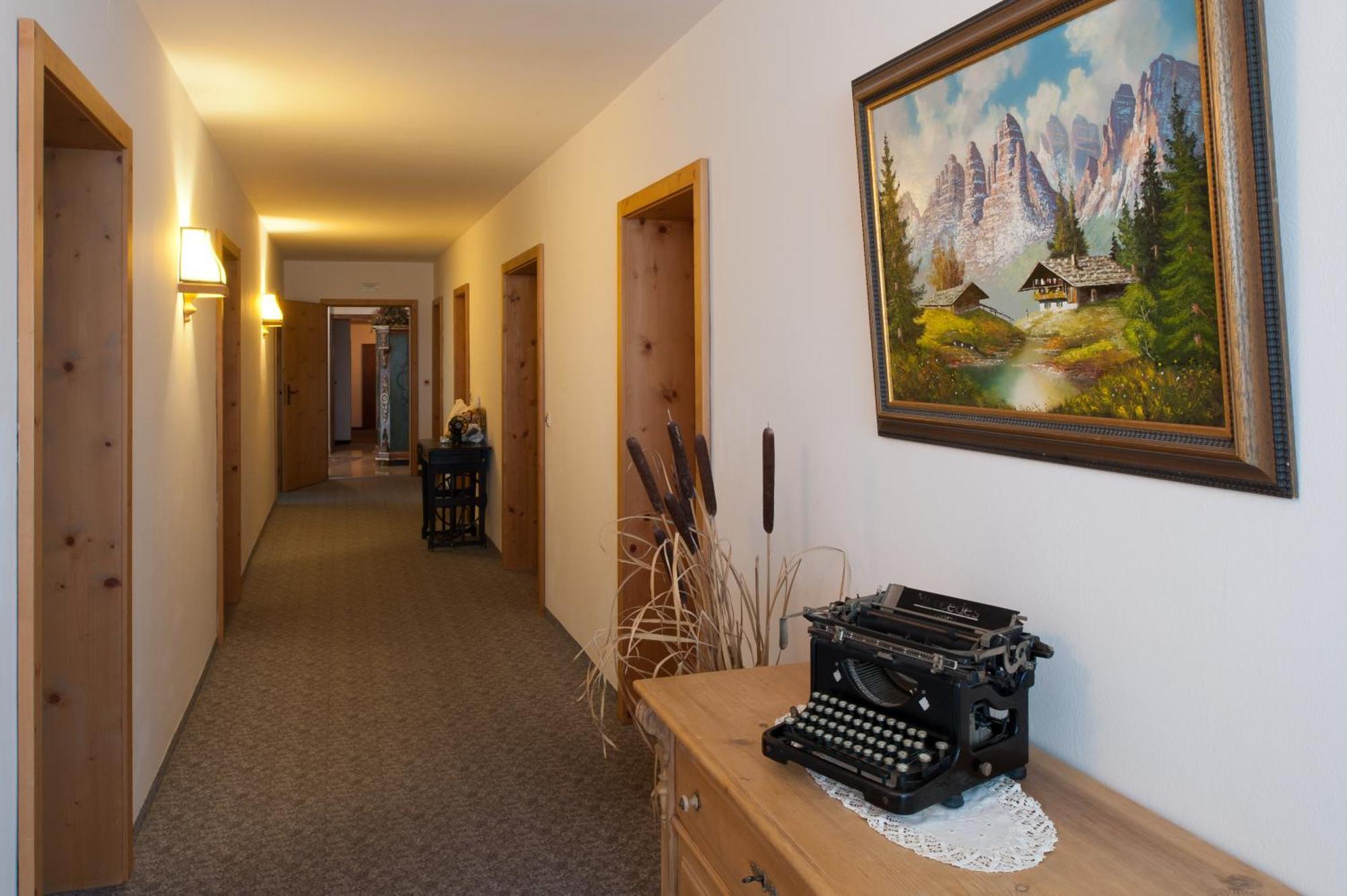 Sindersdorfer Hof Hotel Хилполтщайн Екстериор снимка
