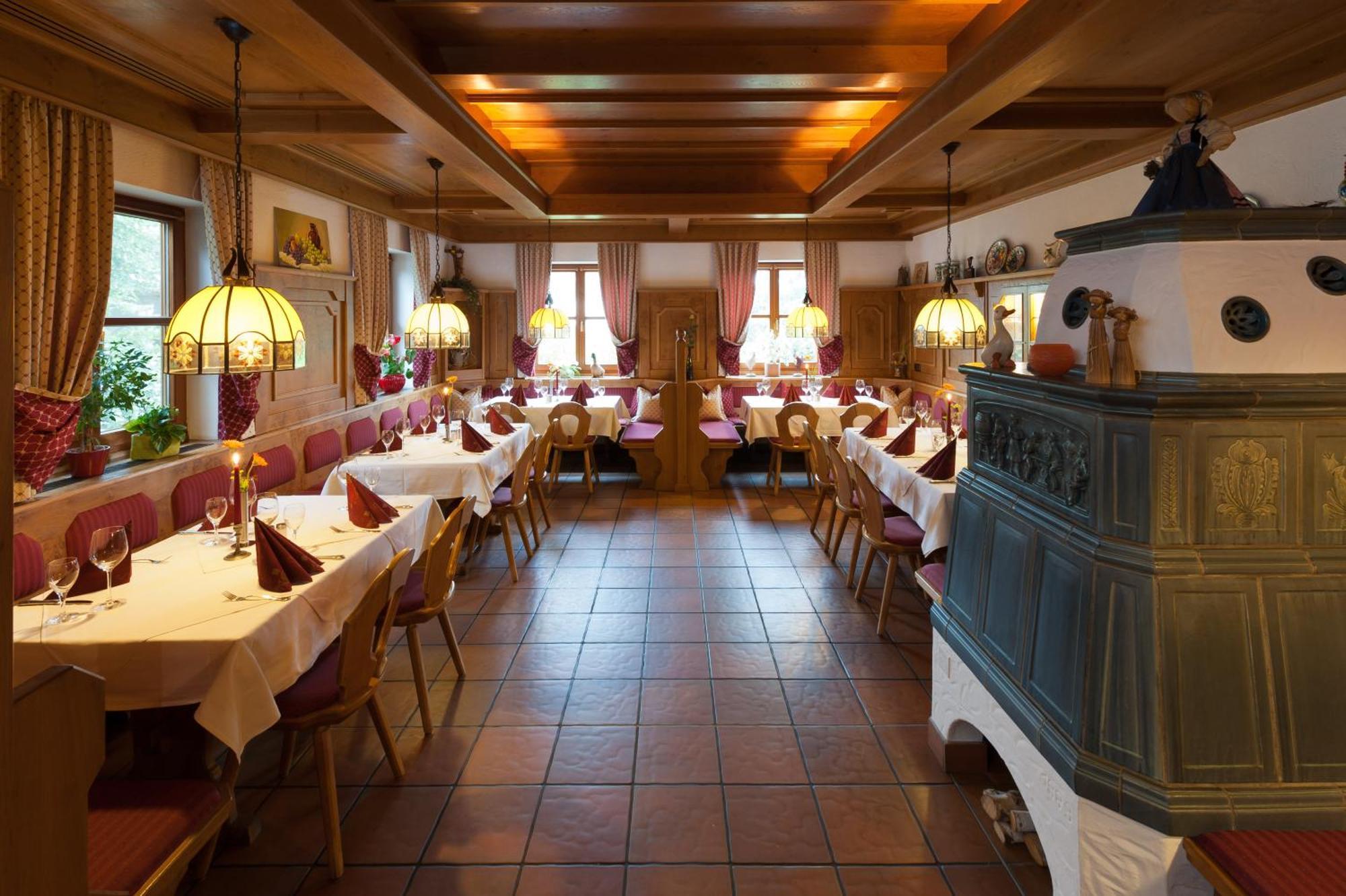Sindersdorfer Hof Hotel Хилполтщайн Екстериор снимка