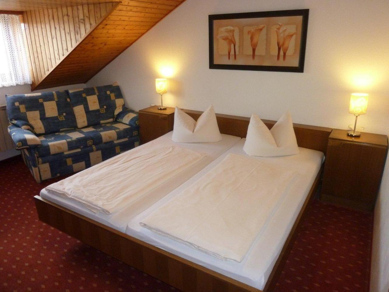 Sindersdorfer Hof Hotel Хилполтщайн Екстериор снимка