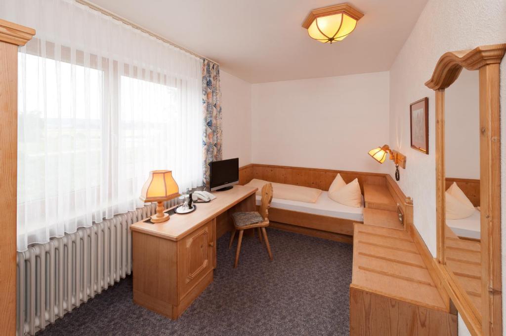 Sindersdorfer Hof Hotel Хилполтщайн Стая снимка